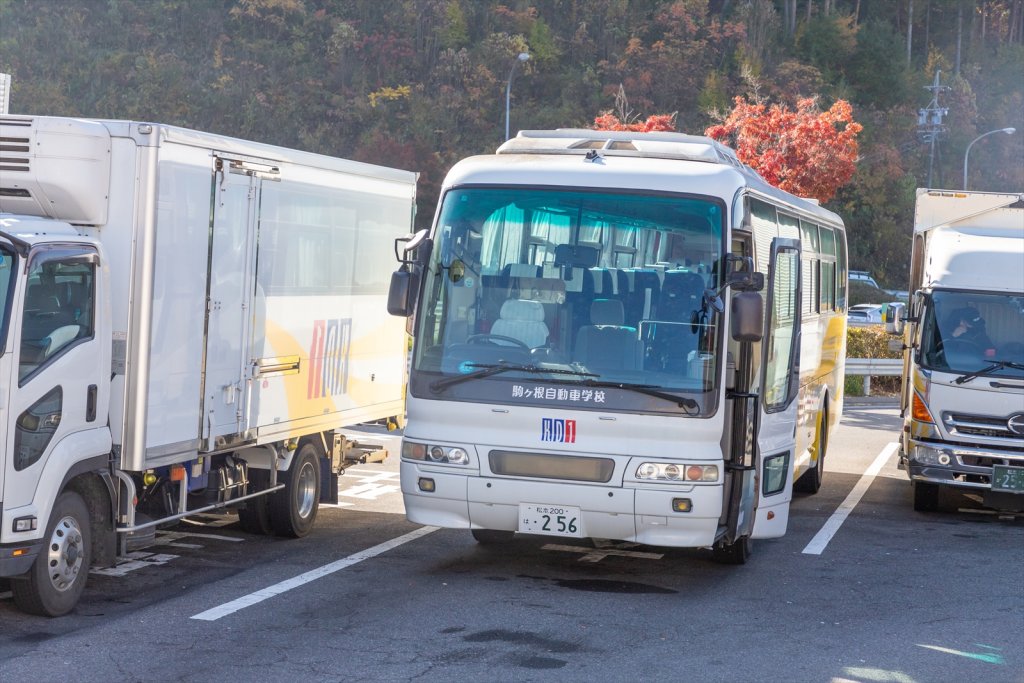 PAの大型車区画に注射するには隘路の要領が必要