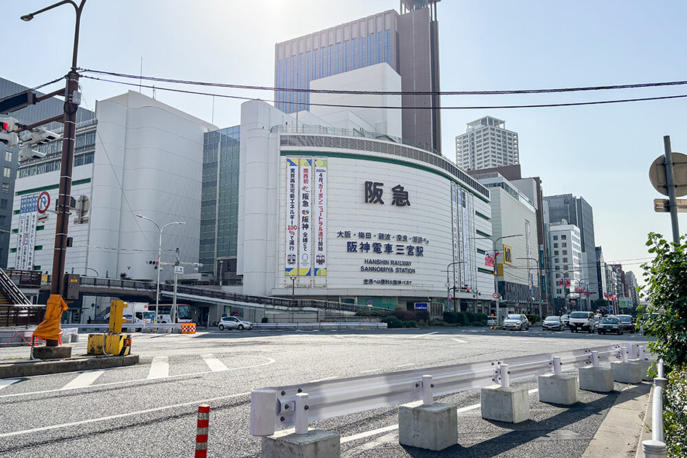 神戸エリアの中心地・三宮からスタート