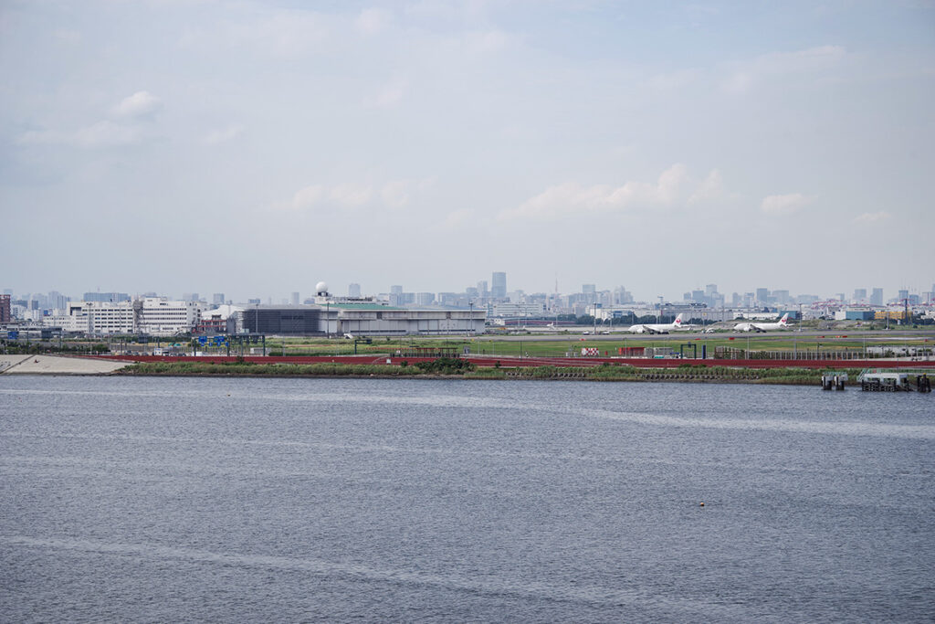 羽田空港が見えてきた